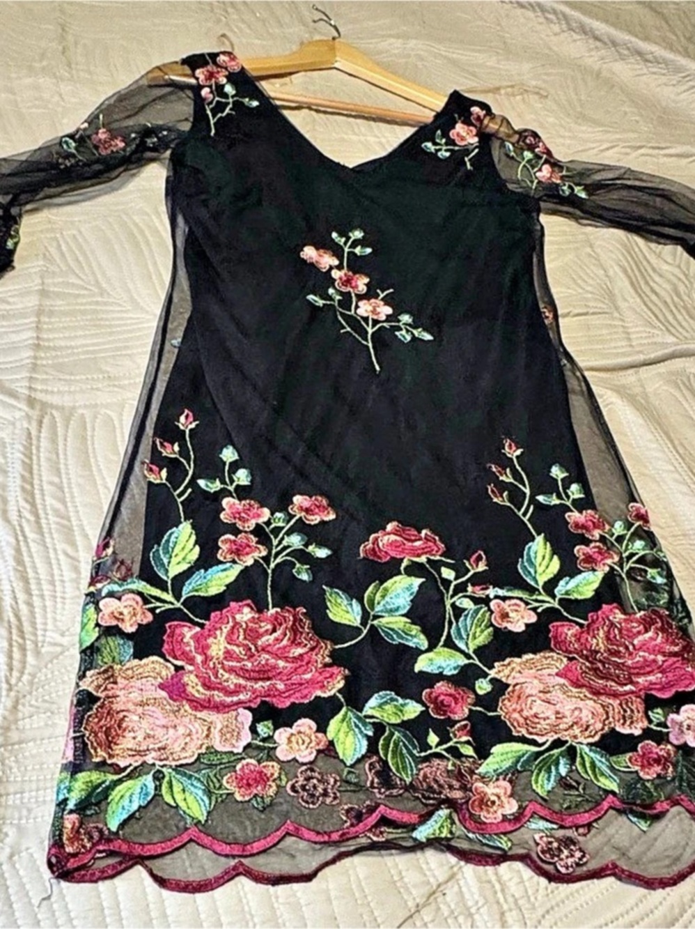 Rosy and Olive Floral Embroidered Mini Dress in Black Size Medium